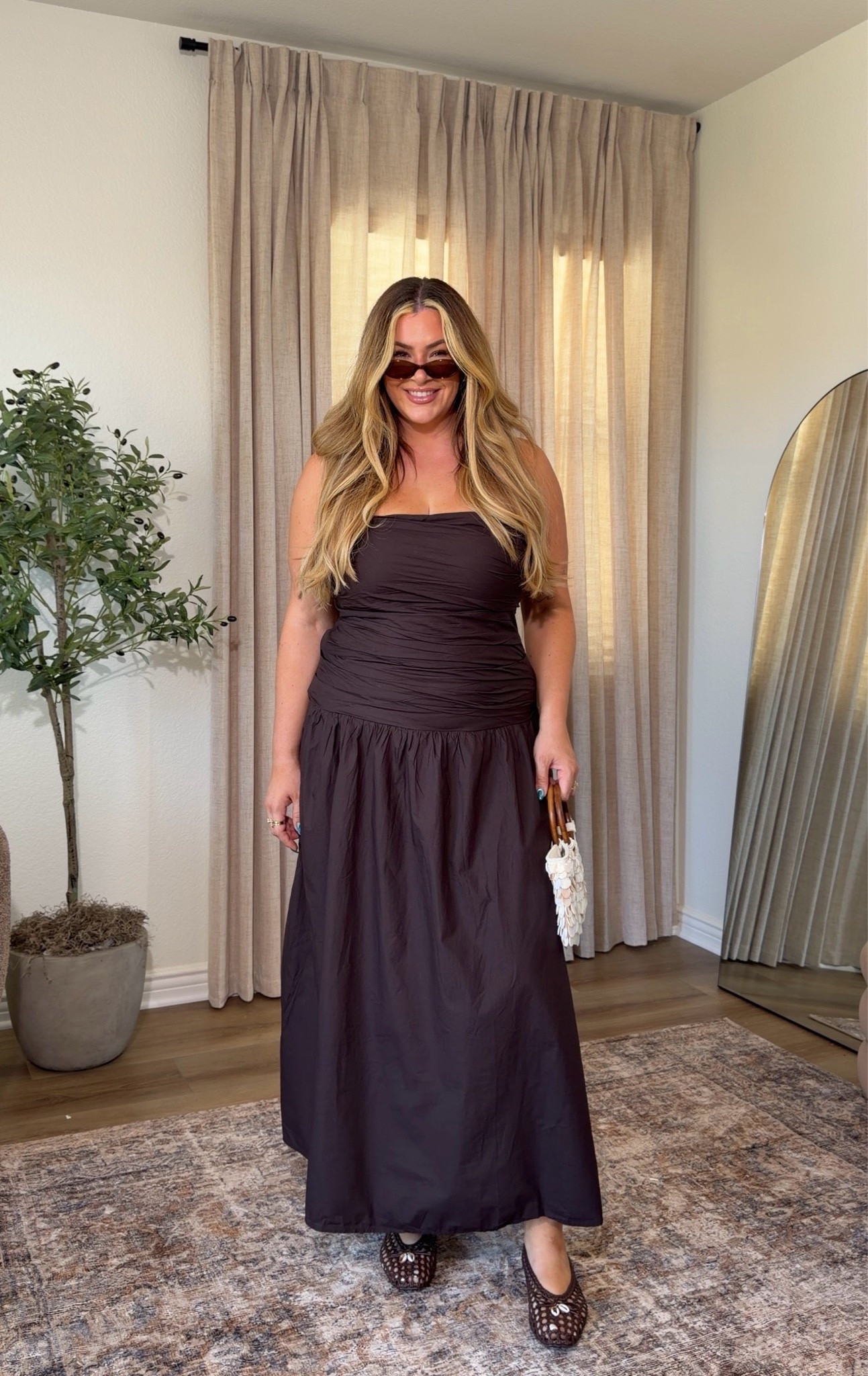 wearing a size xl xx

#LTKootd #LTKWedding #LTKMidsize