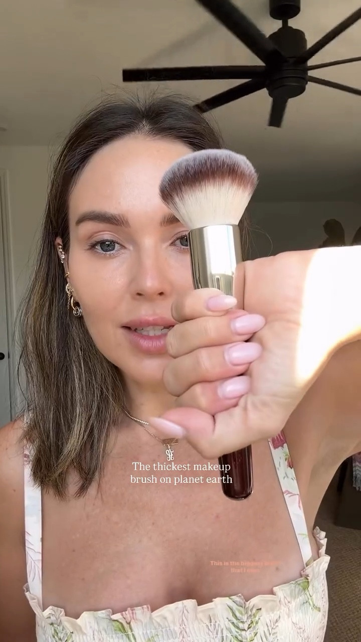 Bk beauty brushes is having a 35% off sale on their website! Should we do another giveaway? 👀

I’m using the @thebkbeauty bk beauty 105 brush & @guccibeauty gucci bronzer in shade 01. 

Dress is by @hillhouse.

#LTKFindsUnder50 #LTKBeauty #LTKStyleTip