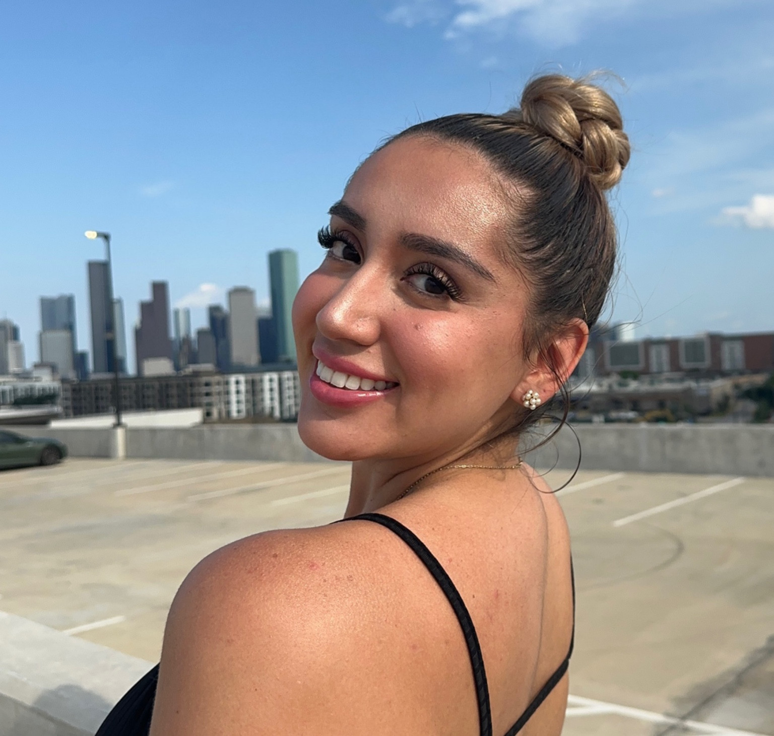 Wearing my new favorite Armani Luminous silk concealer. Provides my skin a natural glowy look.  Perfect for a cake-free summer look 🤍

#LTKFind #LTKstyletip #LTKU