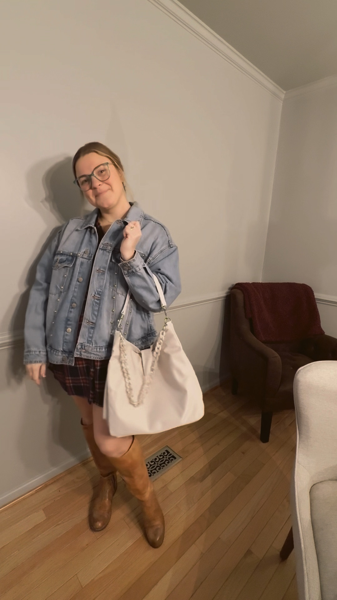 Take my new bag from @wanderfull from the gym to a girls night out…love the fact that you can just switch out the straps and take the bag from casual to an elevated basic! Also love that there is a drink holder in the bag which makes it perfect for the gym-or my afternoon Diet Coke 😂😂😍 #ad 

#LTKWatchNow #LTKItBag #LTKFitness