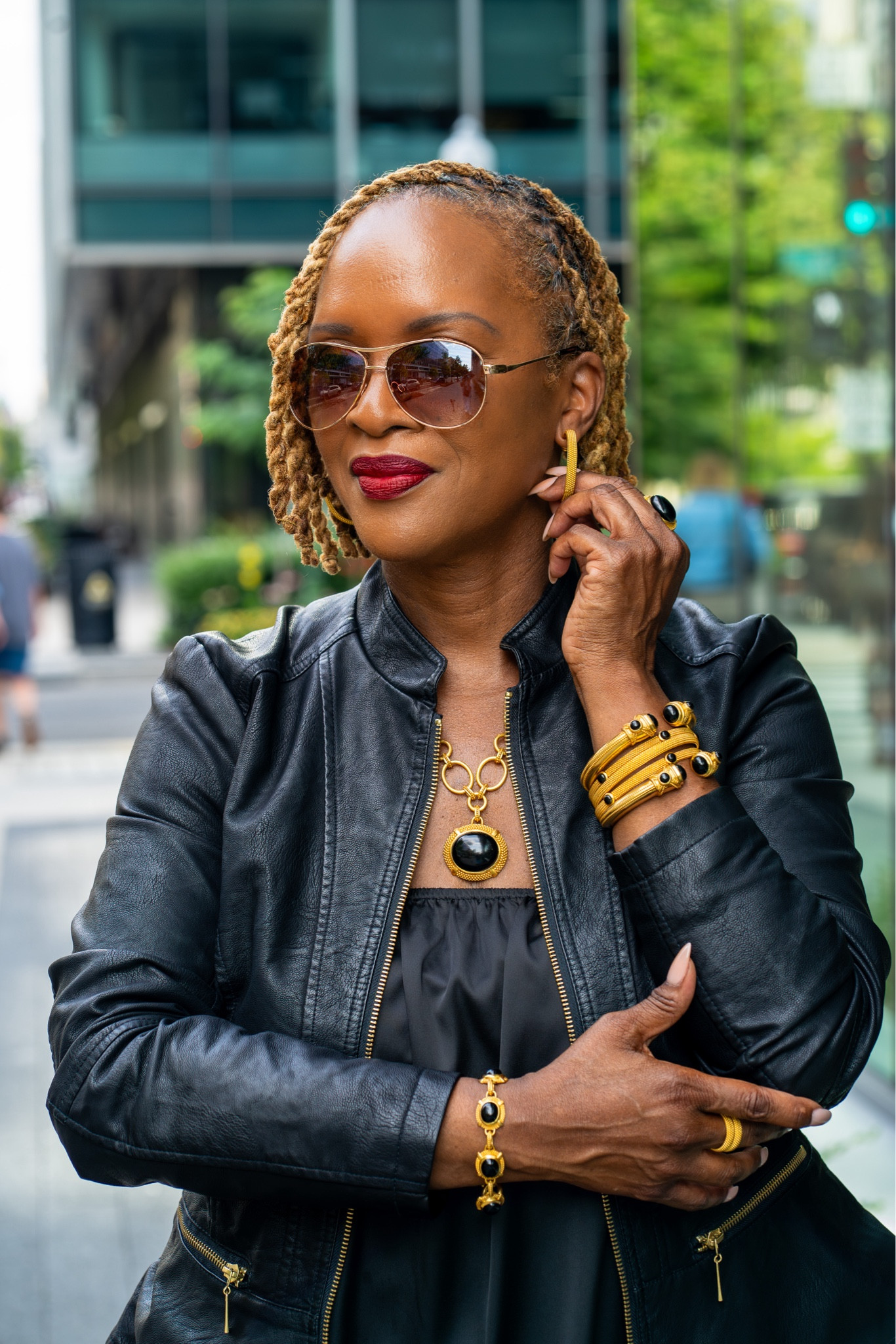 Jewelry to elevate your outfit 
Julie Vos black


#LTKWorkwear #LTKParties #LTKStyleTip