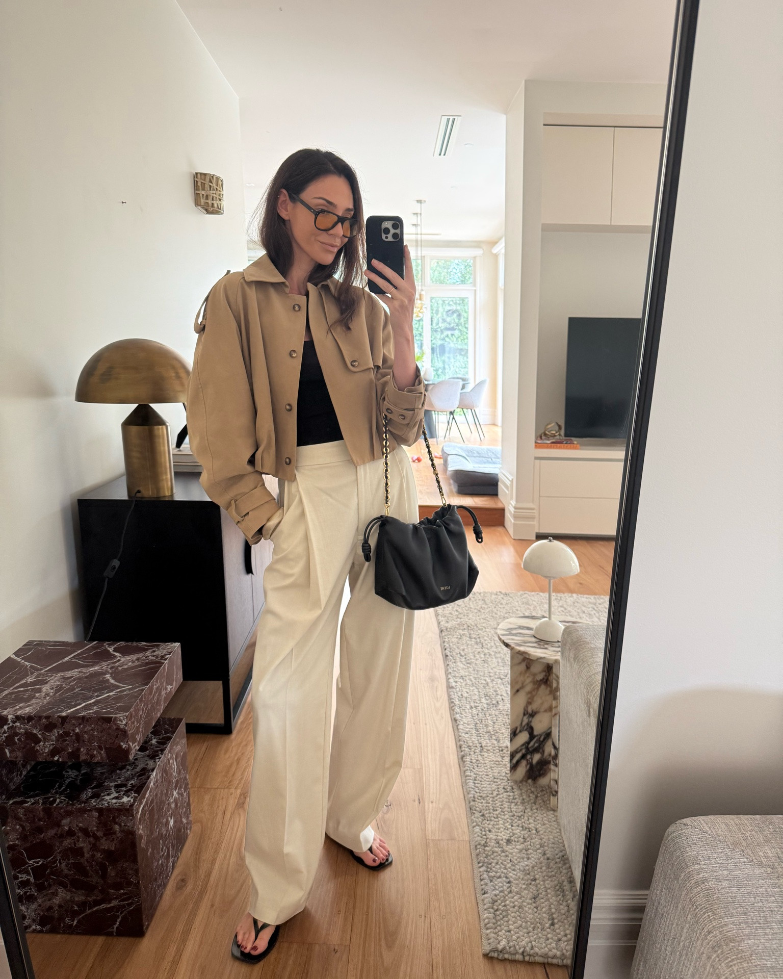One jacket, three looks. 

A wardrobe essential: cropped trench coat

#LTKaustralia #LTKwinter #LTKstyletip