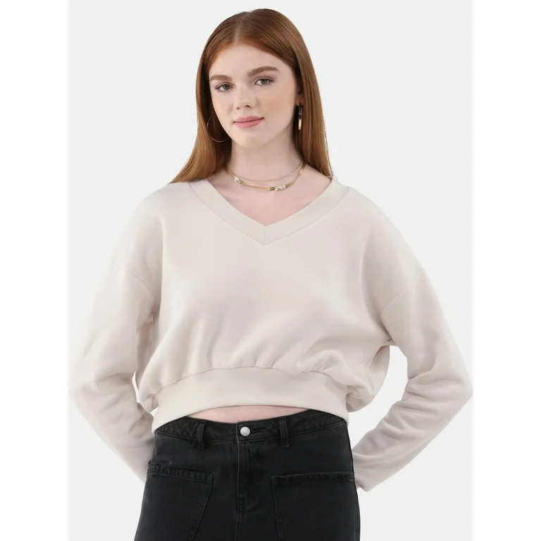 No Boundaries Cropped V Neck Sweatshirt, Women’s and Women’s Plus | Walmart (US)