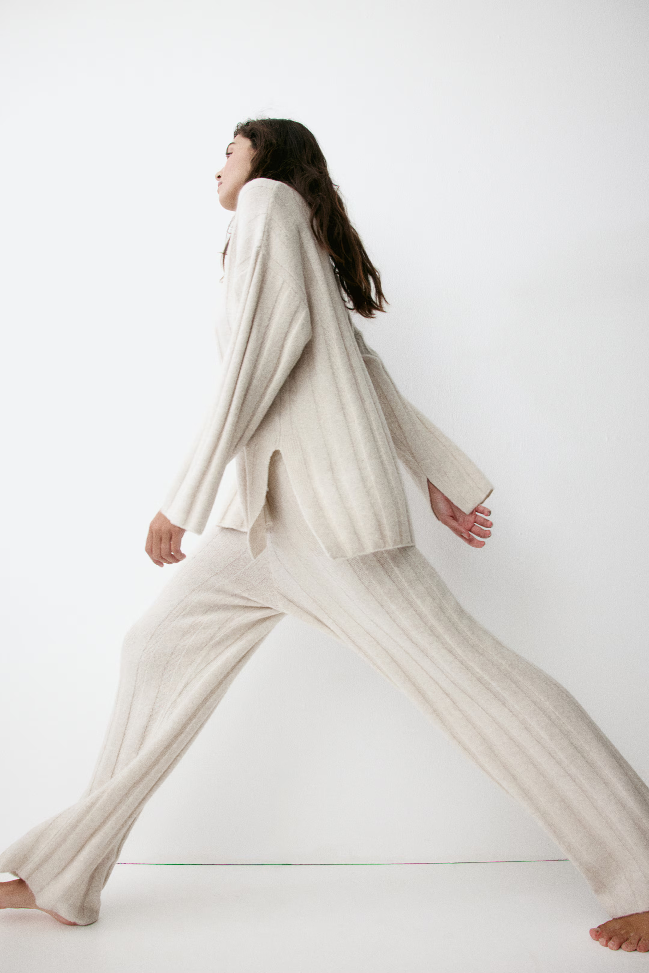 Wool-blend rib-knit trousers | H&M (UK, MY, IN, SG, PH, TW, HK)