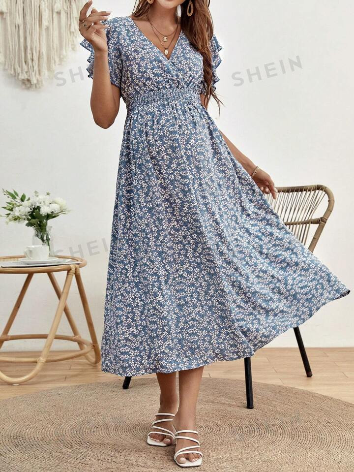 SHEIN Maternity Ditsy Floral Print Butterfly Sleeve Dress | SHEIN