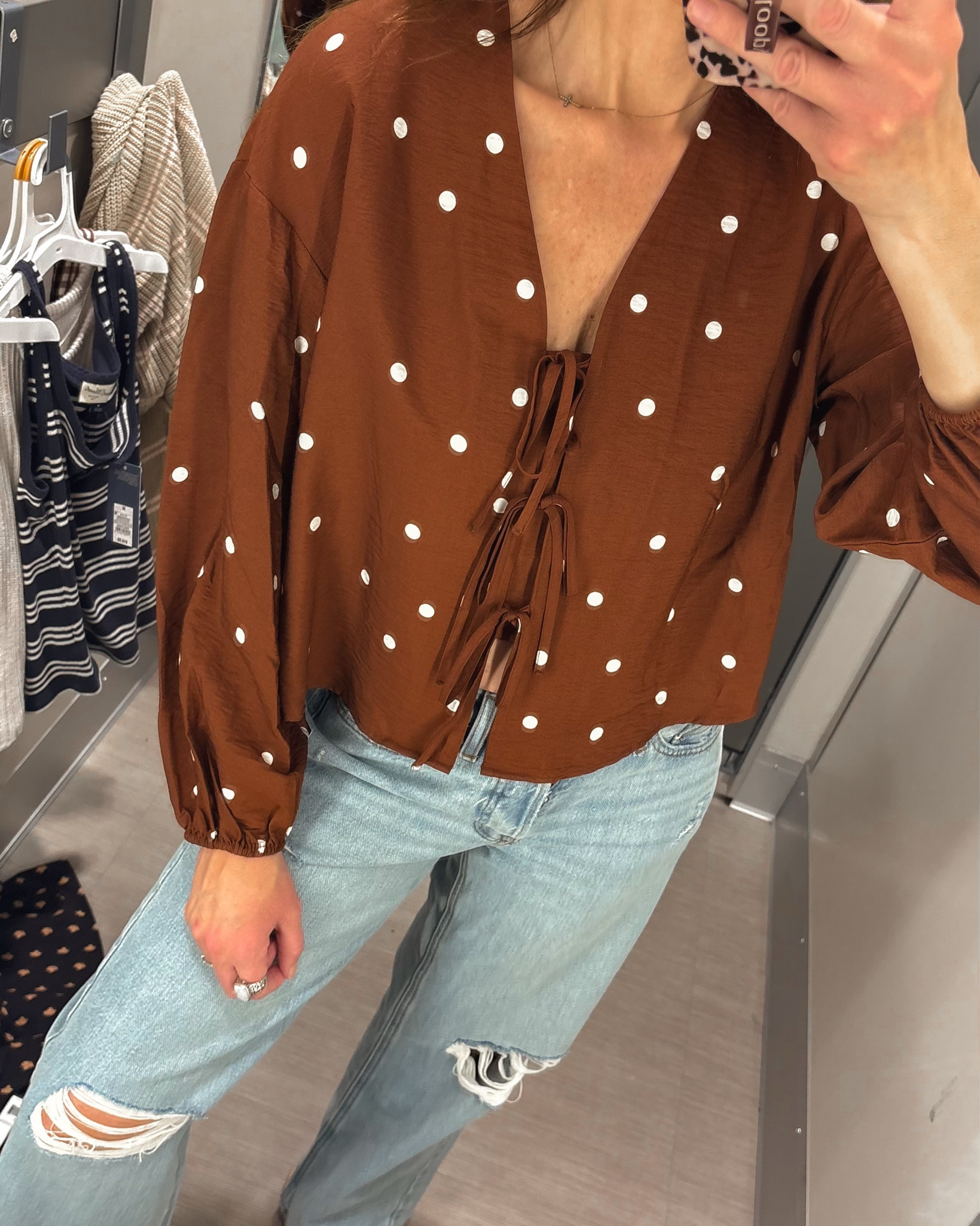 You are going to love this blouse! It feels so nice and it’s adorable!

Size small.

Wear it to work or for a night out!

Polka dot top, tie front top, target top, workwear

#LTKWorkwear