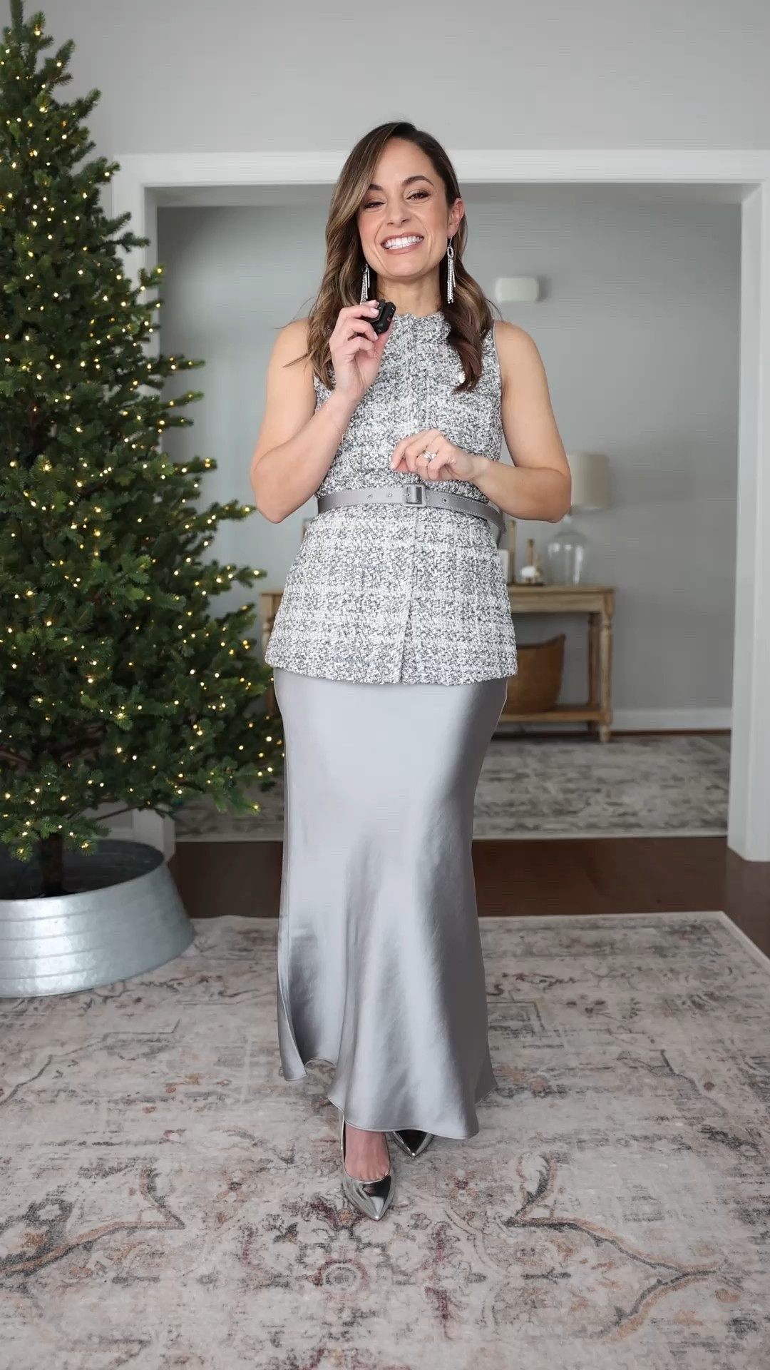 Holiday work to party outfits from @WHBM 

Silver dress: petite 00 (two piece set) 
Green skirt: petite 00 
Green sweater: petite xxs 
Brown pants: 00 short 
Taupe sweater: xxs 
Black dress: petite 00 
Black blazer: petite xxs

#WHBMpartner #WorkPlayHoliday

#LTKPetite #LTKHoliday