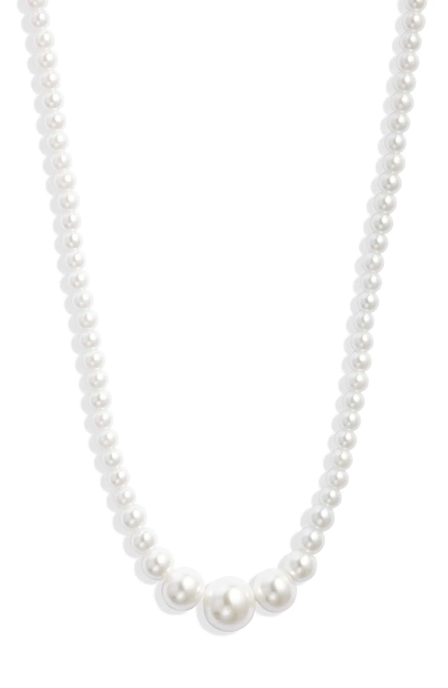 Nordstrom Graduated Imitation Pearl Necklace | Nordstrom | Nordstrom