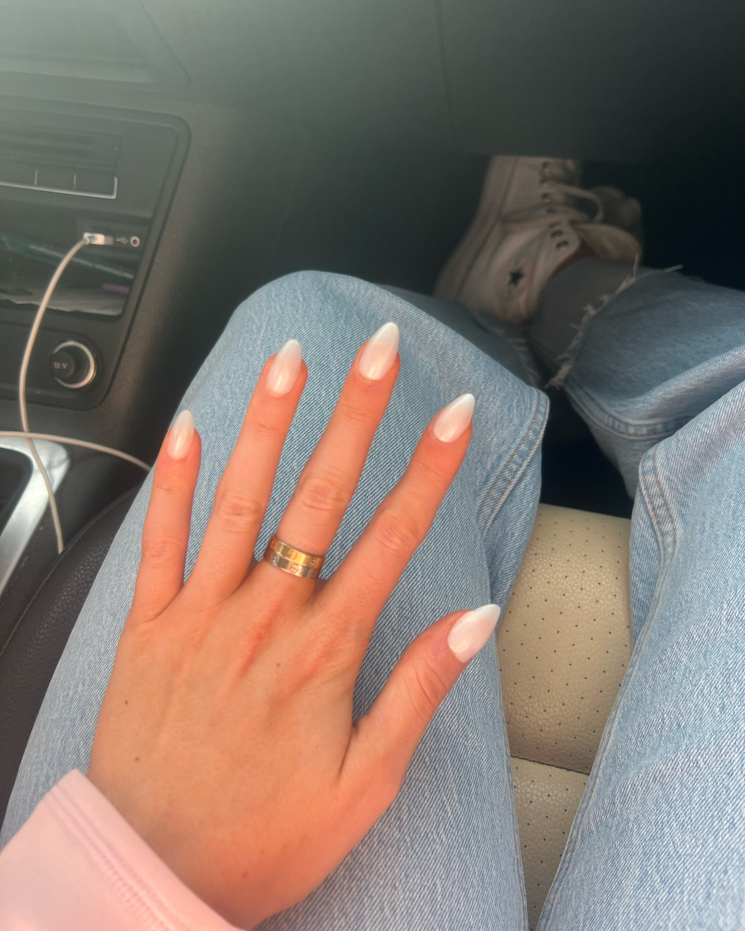  These press on nails from glamnetics prove to be the best over and over again. Used the Hailey color for a wedding this weekend and got so many compliments. 

Tags: Glamnetic nails, Glamnetic, press on nails, fake nails, OPI, wedding nails, chrome nails, trendy press on nails, ulta, Sephora, Hailey Bieber nails, nail polish 

#LTKwedding #LTKbeauty 

#LTKU