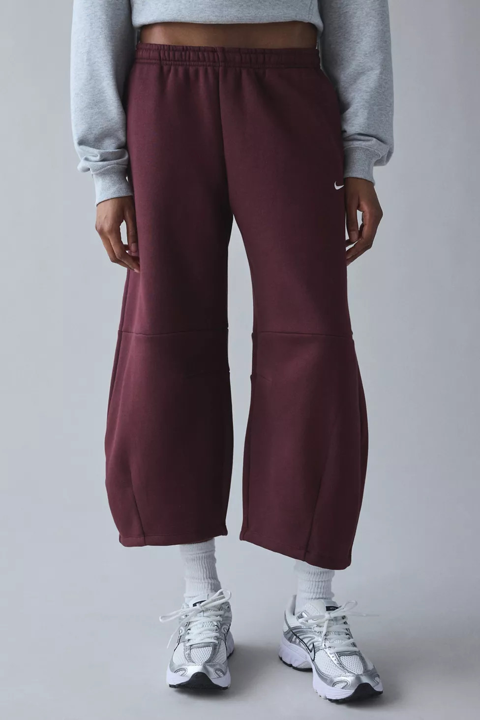 Nike Sportswear Phoenix Fleece Loose Mid-Rise Barrel Pant | Urban Outfitters (US and RoW)