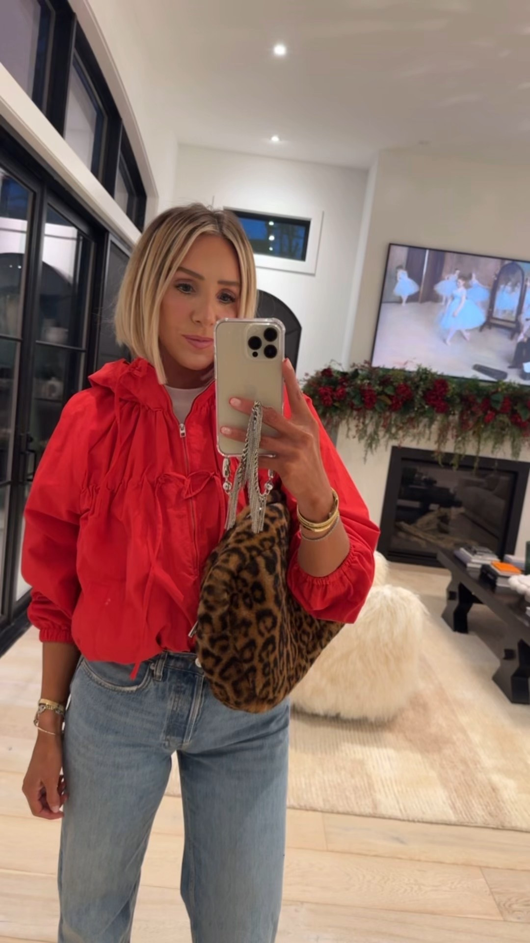 Most loved item from Zara! Selling out fast! 💨 I’m in a medium 