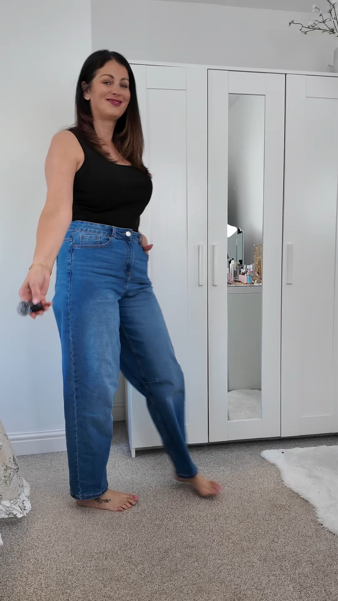 That pair of jeans you just wear and wear 💙 these are them 😊 and make them Tall 🙌🏼

Comment Jeans and I’ll send the links to shop straight to your inbox 🙌🏼

These come in long and extra long at 5ft 11 I am wearing a Long size 12 I would say these are pretty true to size but if anything size down.

#LTKsummer #LTKjeans #LTKmidsize
