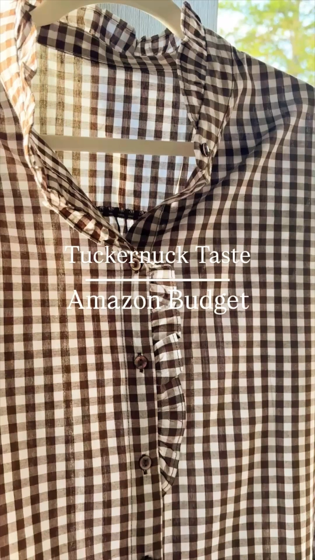 Cute brown and white gingham ruffle blouse 🤎🤍🤎
