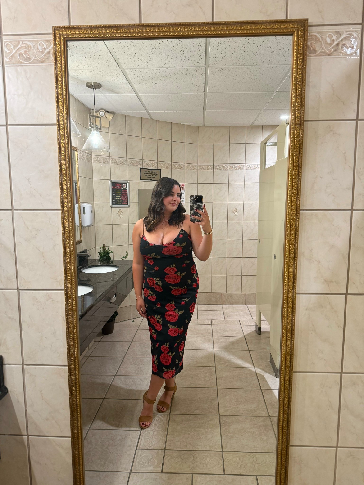 Bought this dress two years ago and it’s still one of my favourites, a true staple! The store doesn’t carry it anymore, but I found a similar one!

#LTKdresses #LTKcanada #LTKsummer