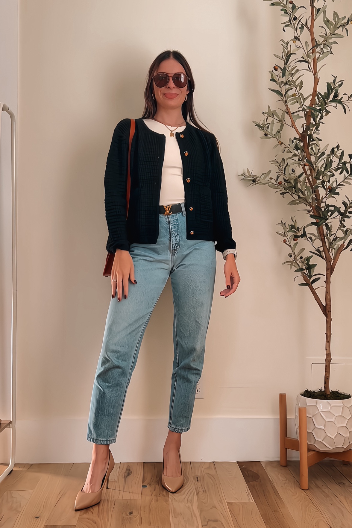 Day 26 of 30 
Fall fashion inspo
Chic button cardigan
Black knit cardigan


#LTKworkwear #LTKfindsunder50 #LTKSeasonal