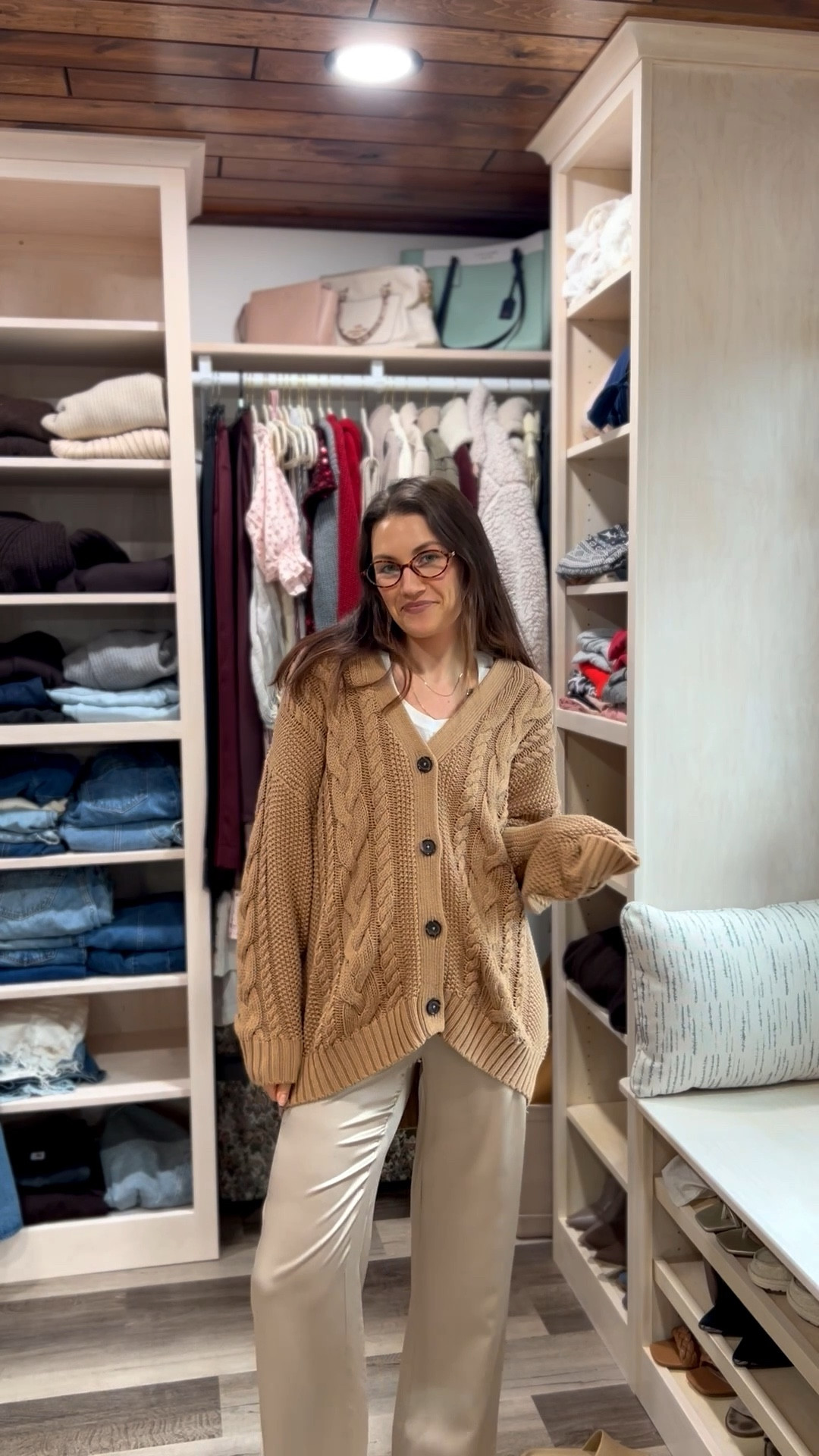 Cozy winter outfit that’s non toxic

#LTKvlog #LTKSeasonal #LTKPetite