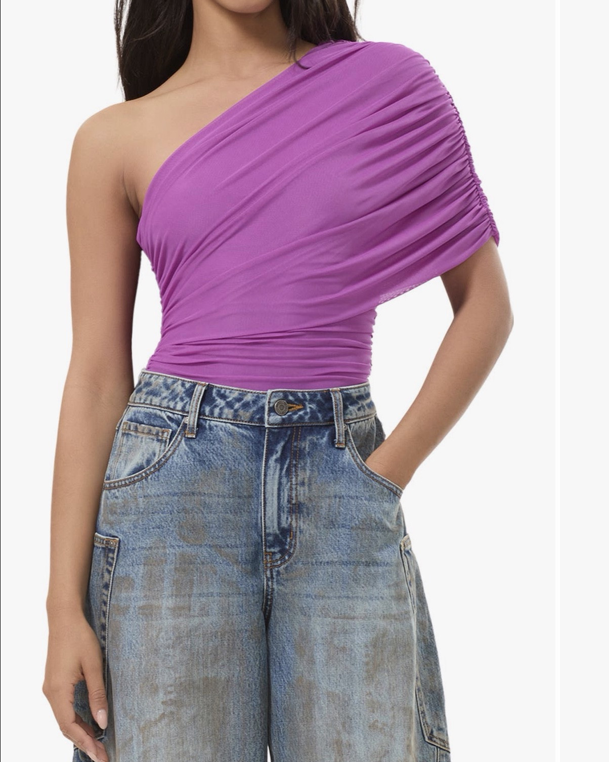 This top is doing all the work 💜✨
The draping, the one-shoulder moment, the fit… instant polish with zero effort. Pair it with denim for an everyday elevated look or dress it up for a night out—either way, it’s a standout.￼

￼ Linked this look + a few similar statement tops you’ll keep reaching for 💫


one shoulder top, draped top, statement top, elevated basics, date night outfit, casual chic outfit, spring style, summer outfit, denim outfit, effortless style, classy casual, over 50 fashion, feminine style, vacation outfit 

#LTKTravel #LTKOver40 #LTKMidsize
