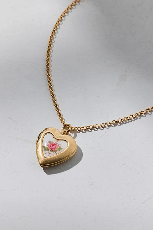 Rosie Heart Locket Necklace in Gold, Women's at Urban Outfitters | Urban Outfitters (US and RoW)