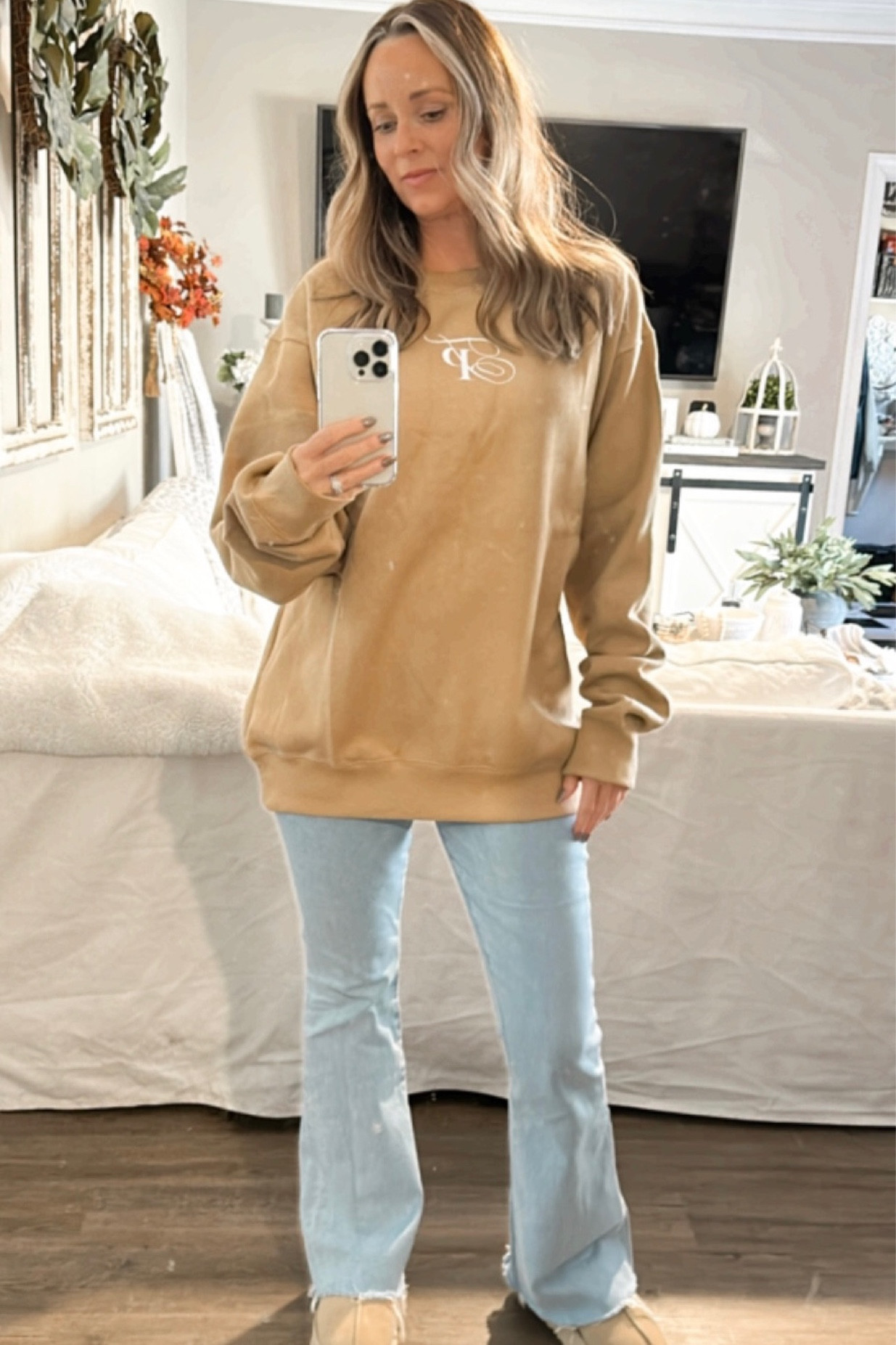 The Post oversized sweatshirt- super soft. Oversized wearing a size small
Casual style 
Loungewear 

#LTKfindsunder50 #LTKSeasonal #LTKsalealert