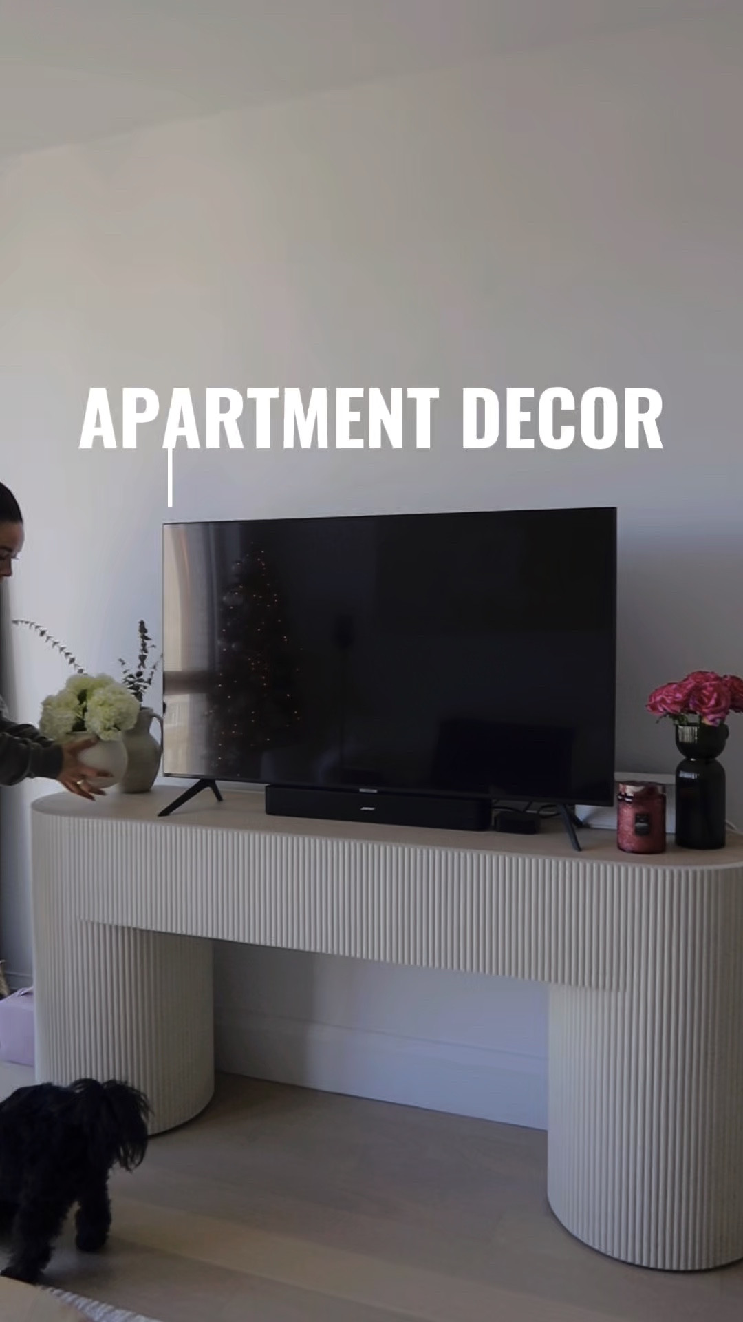 Renter friendly holiday decor for your console table! 

#LTKVideo #LTKHoliday #LTKSeasonal