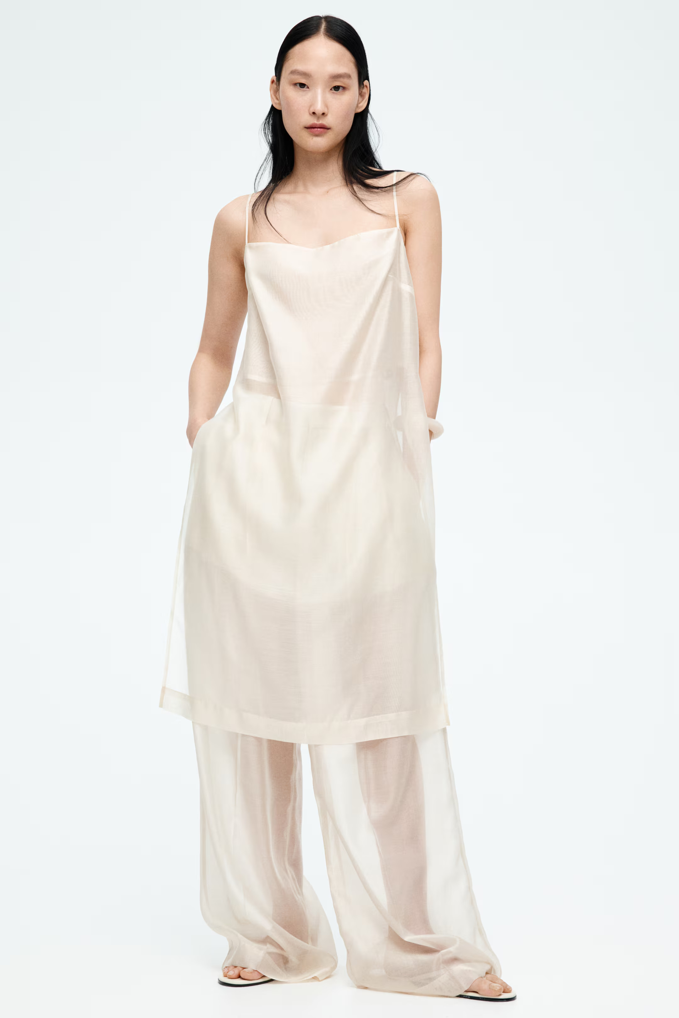 Long strappy top | H&M (UK, MY, IN, SG, PH, TW, HK)