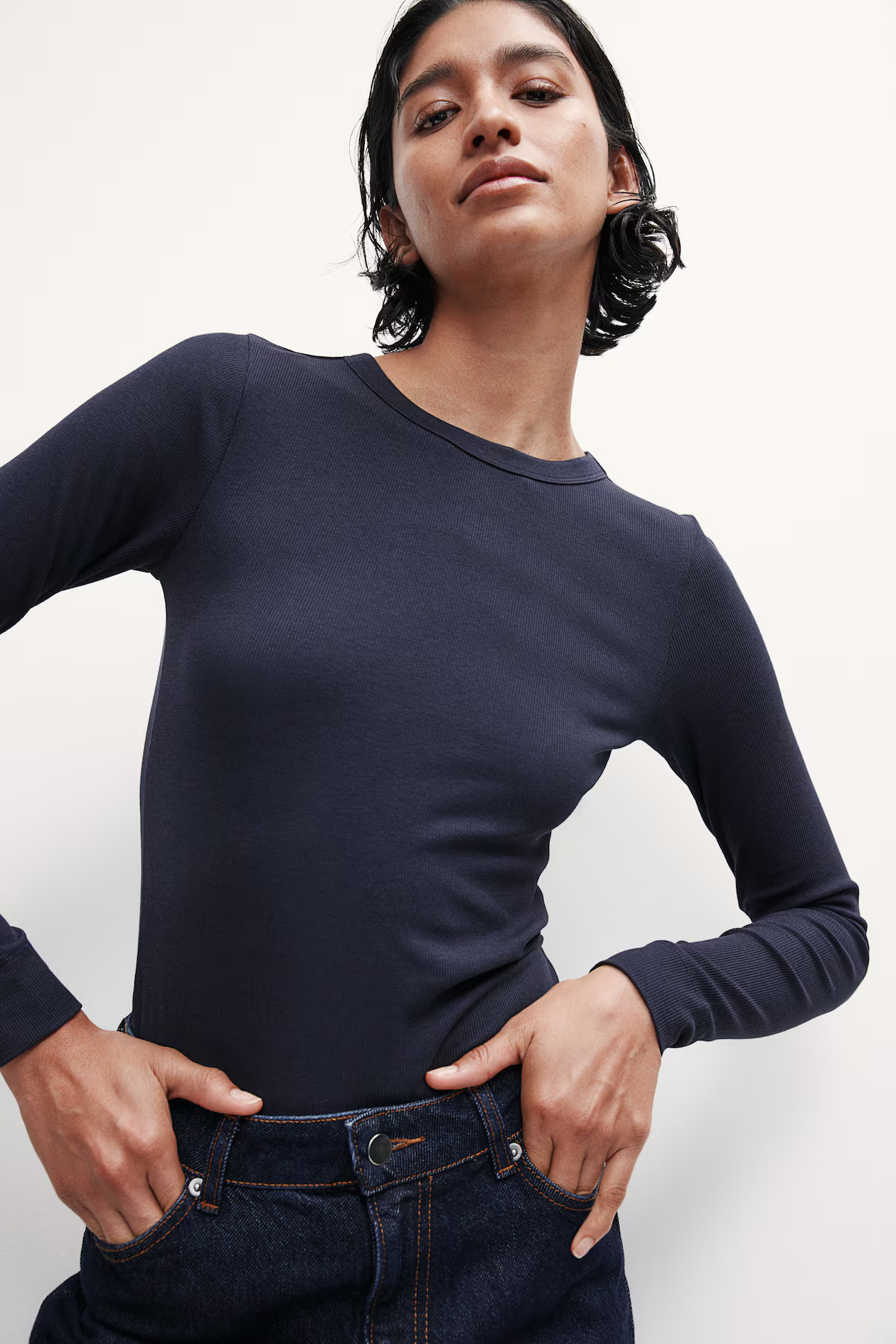 Geripptes Shirt aus Modalmix | H&M (DE, AT, CH, NL, FI)