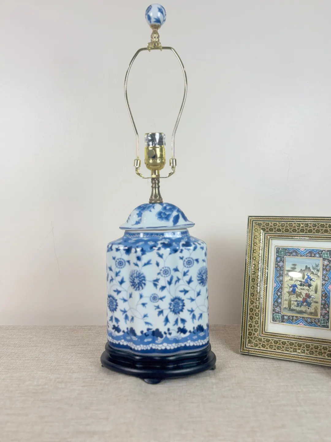 Blue & White Porcelain Table Lamp: Chinoiserie Jar Vase - Etsy | Etsy (US)