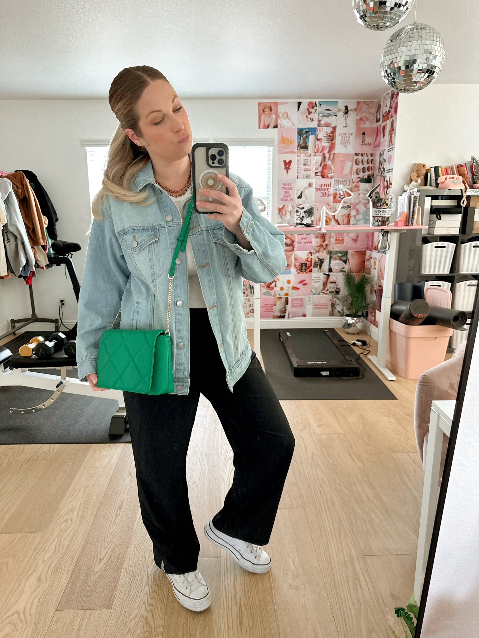 Target staples #midsize #pinterest #thisis40

#LTKmidsize #LTKfindsunder50 #LTKitbag