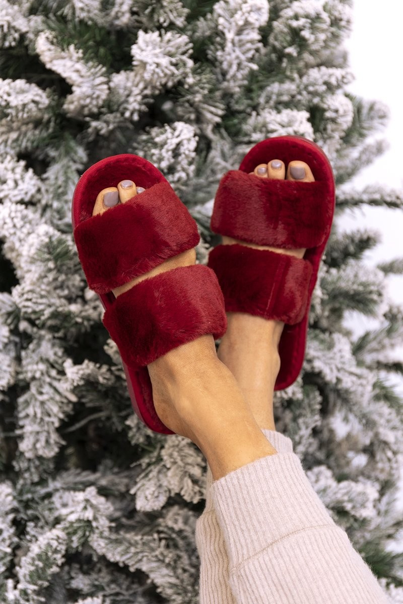 Goodnight Dreams Fuzzy Cranberry Slippers FINAL SALE | The Pink Lily Boutique