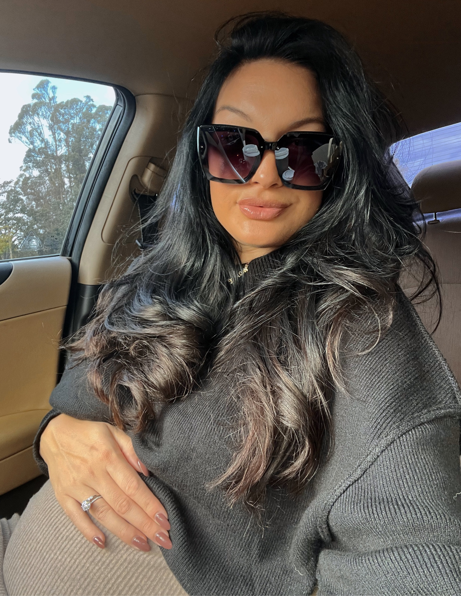 This crop sweater for fall is such great quality and goes perfect with a skirt, jeans, even leggings. 

I wore it with a tan skirt & booties and it is so adorable! Bump friendly too!
A staple for sure 🩷

#LTKbump #LTKHoliday