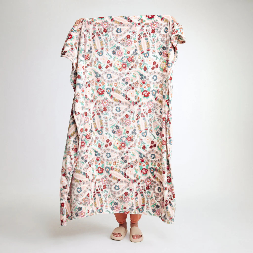 Plush Throw Blanket | Vera Bradley