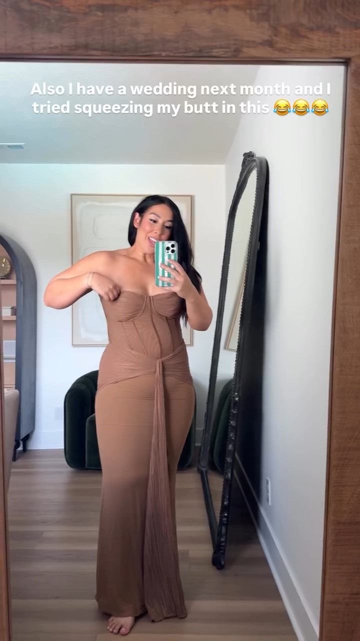 I grabbed a L+ in this dress!

midsize fashion, wedding guest dress, formal dresses, fall wedding, fall style, house of cb 

 #LTKSeasonal #LTKMidsize