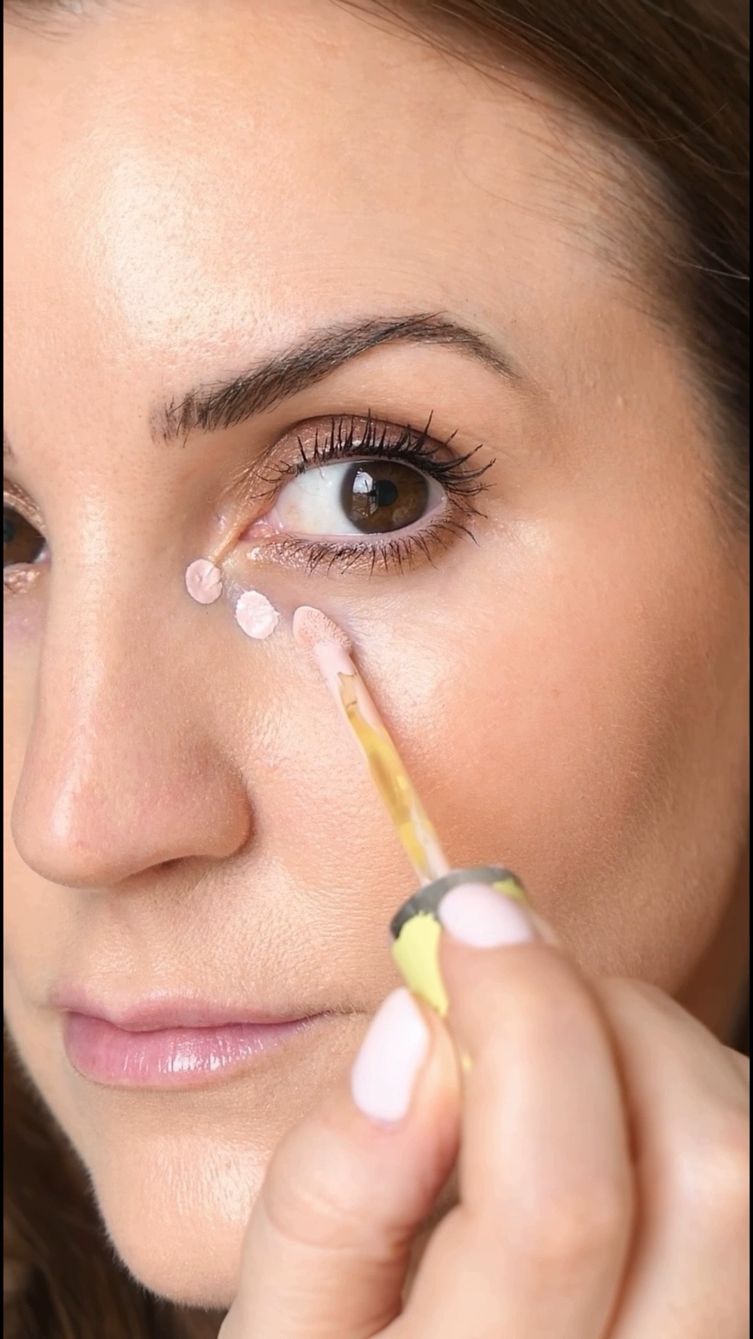 How I make my under eye nice bright when I do my makeup 🙌🏻 ✨ 

#LTKbeauty #LTKireland #LTKeurope
