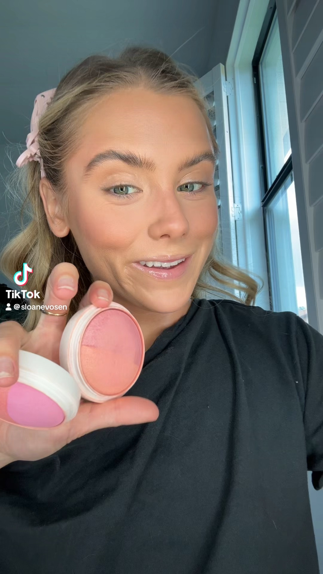 Dibs beauty code SLOANE15. Swipe on sunset skin in seconds with this all-in-one blush, topper, and highlighter. Packed with hydrating jojoba and macadamia oils, this blurring talc-free baked formula amplifies glow while blurring texture, all in the flick of a wrist. Made to play, each duet dome has two shades that can be worn individually or blended for a custom rolling glow.


#LTKVideo #LTKFindsUnder50 #LTKBeauty