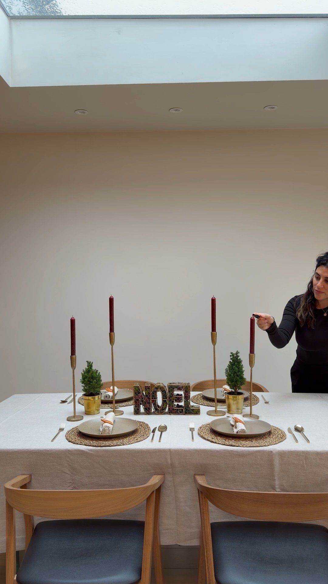 Christmas tablescape | Minimal Scandinavian inspired Christmas decor | Burgundy trending❤️✨

#LTKfestive #LTKhome #LTKwinter