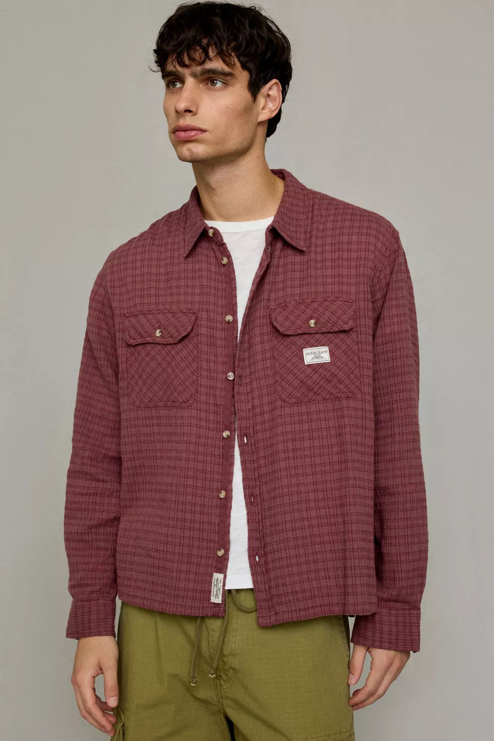 GUESS JEANS Boxy Cropped Button-Down Shirt | Urban Outfitters (US and RoW)