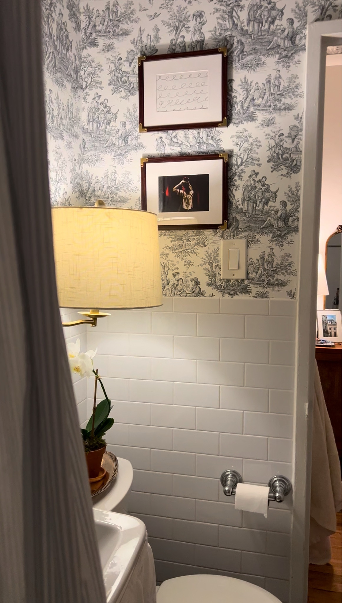 Peel and stick wallpaper link! ✨



#LTKHome