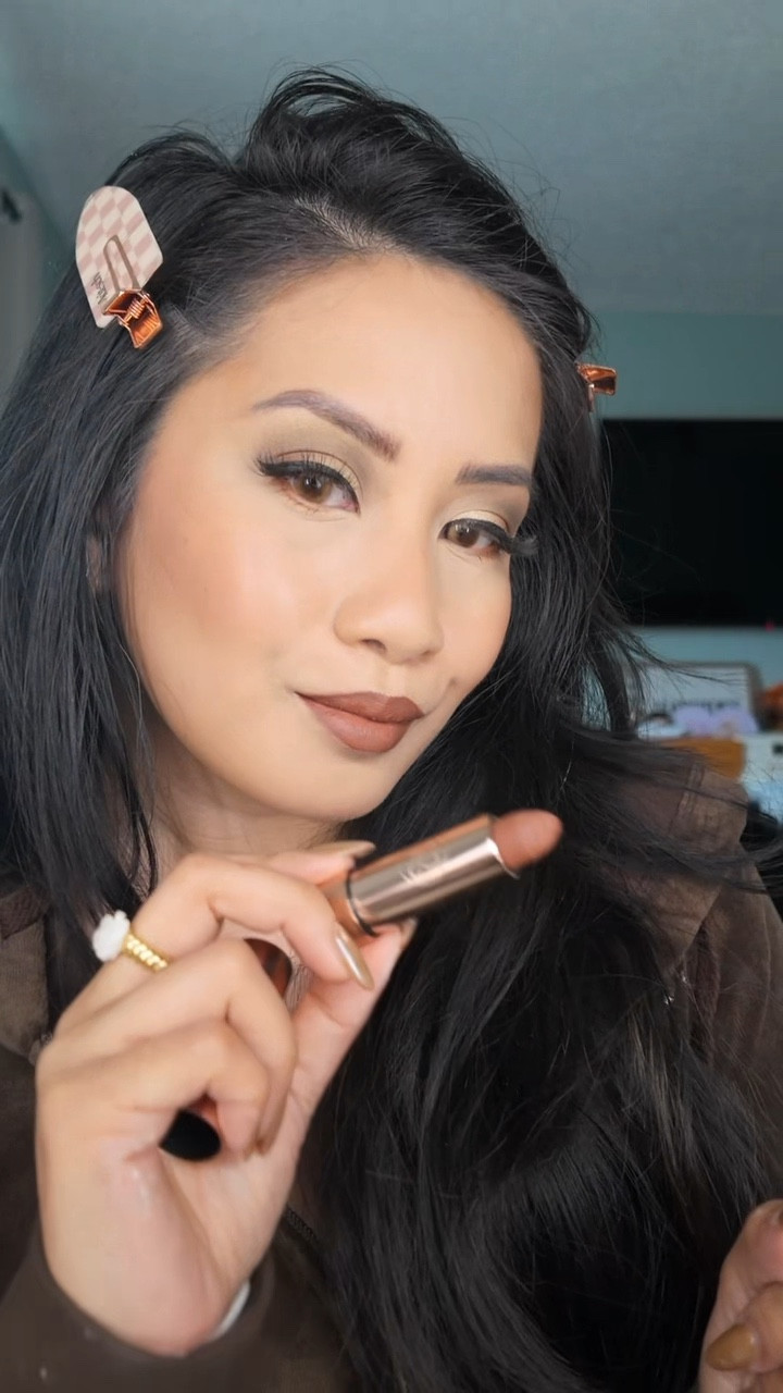 Fall Lip Combo with Anastasia Beverly Hills Lip Liner in Midnight Rouge & Lipstick in Spice 🍂 #lipcombo #