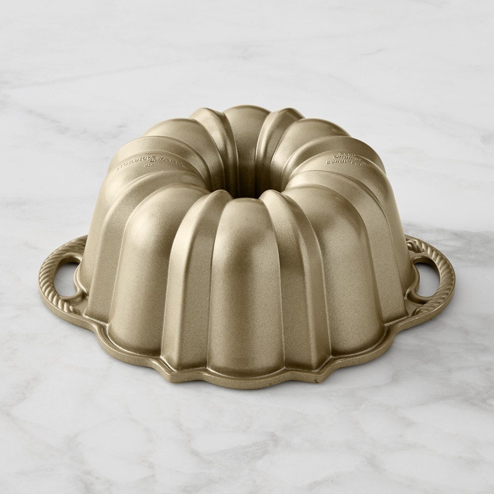 Nordic Ware Nonstick Cast Aluminum Small Anniversary Bundt® Cake Pan | Williams-Sonoma