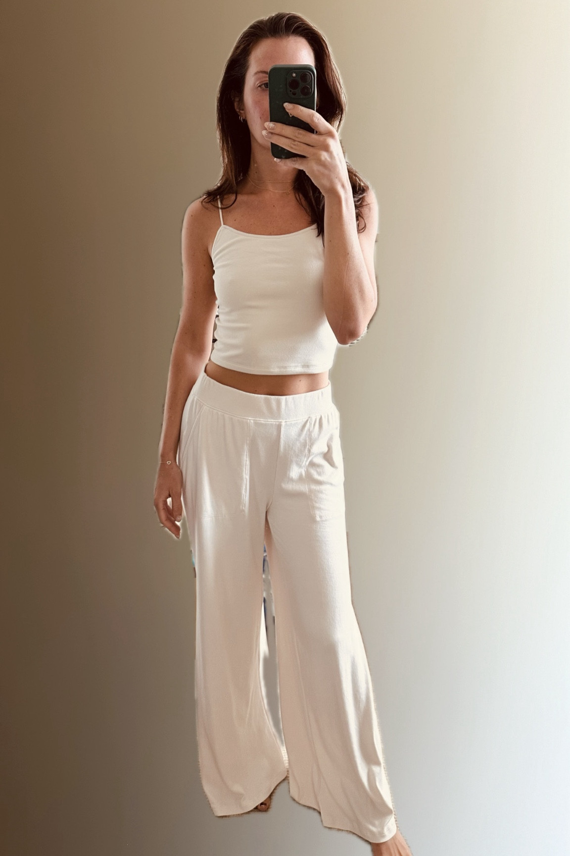 The SOFTEST most comfortable set! Run don’t walk! #loungeset #comfyset #matchingset

#LTKSaleAlert #LTKBeauty