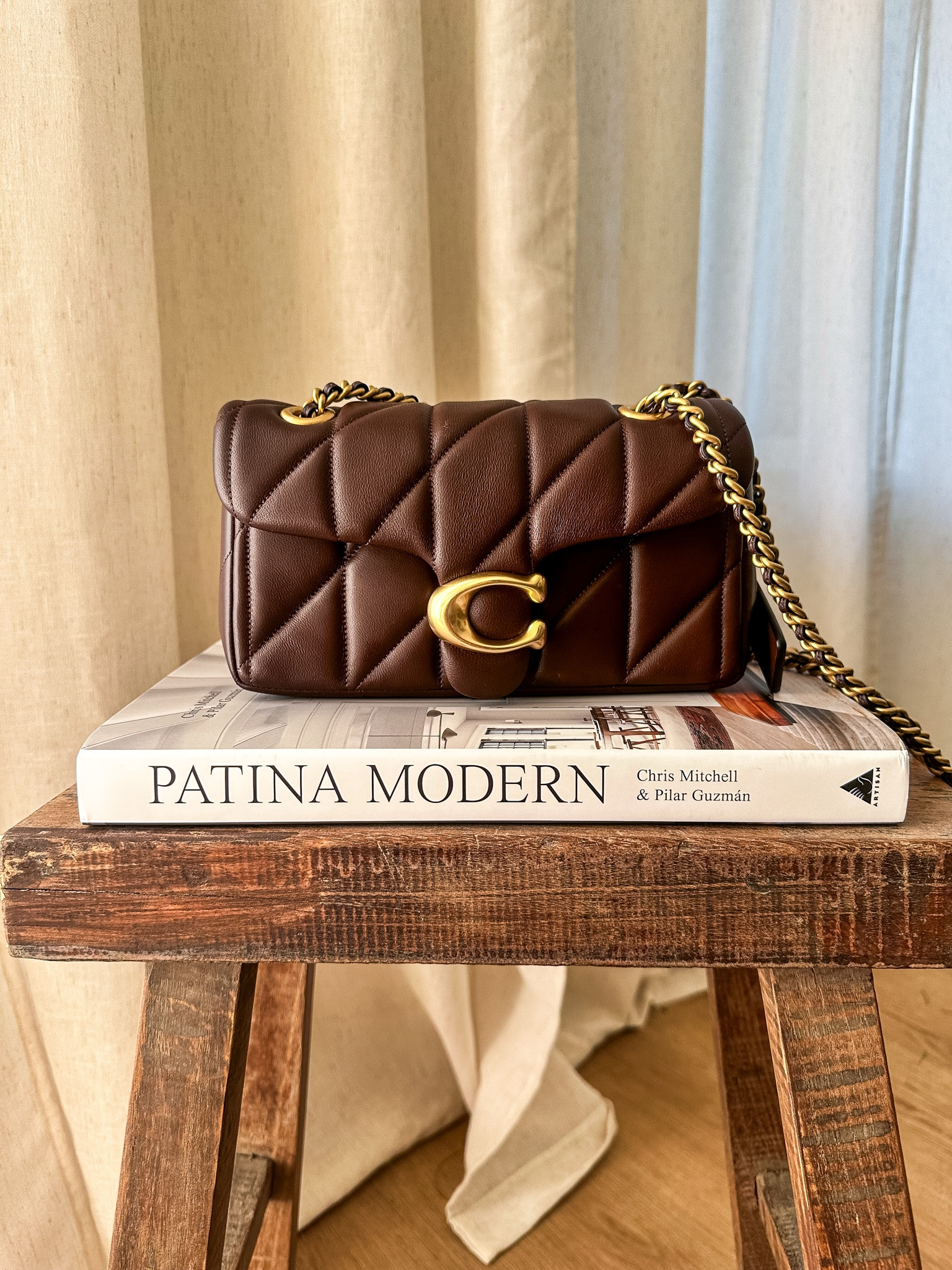 Obsessed with this new espresso brown quilted coach bag🐻🤎



#LTKItBag #LTKStyleTip #LTKGiftGuide