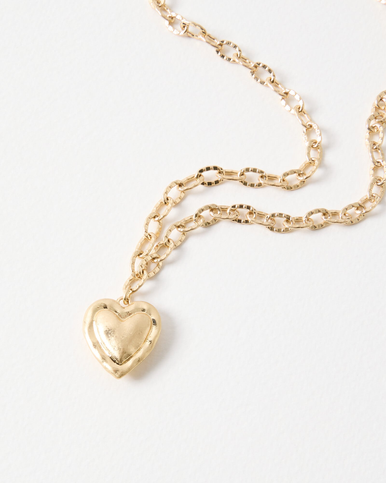 Hadley Hammered Gold Tone Heart Necklace | Oliver Bonas (Global)