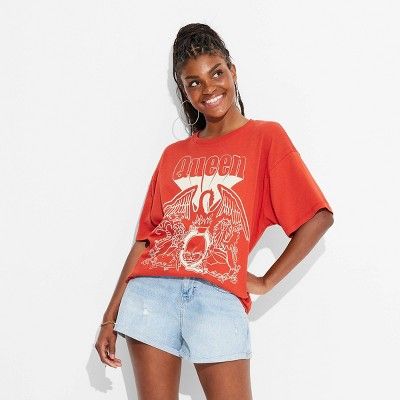 Women's Queen Rock Oversized Short Sleeve Graphic T-Shirt - Red | Target