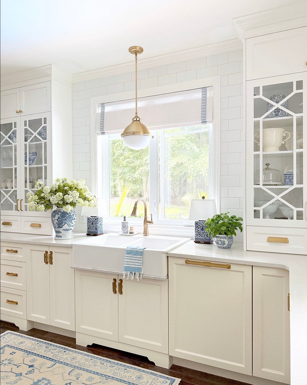 Our home decor and accessories!

Home decor, coastal home, chic home, blue and white decor, home finds, spring finds, spring decor, spring home finds 

#LTKSeasonal #LTKHome