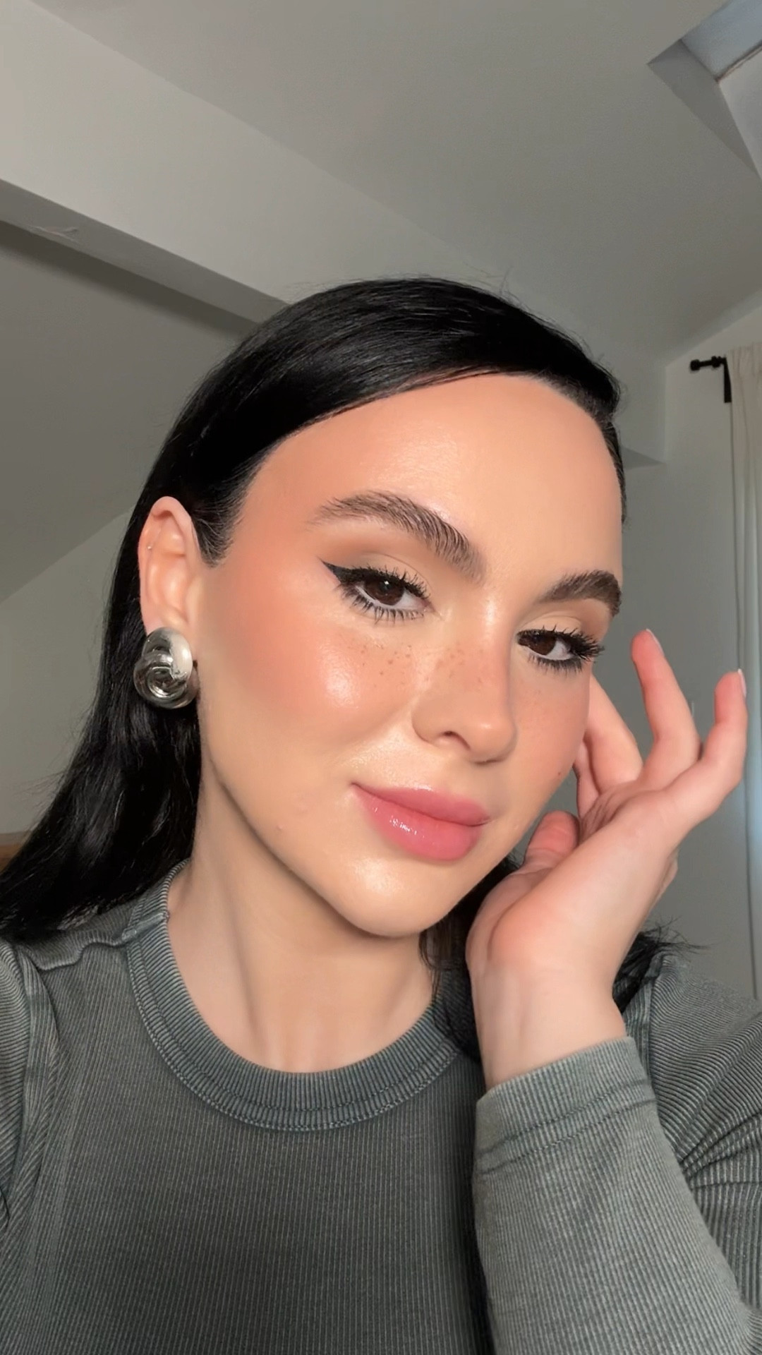 Dewy skin essentials 🫶🏼
For Lauramercier use code SELLAM20 for discount 

#LTKbeauty