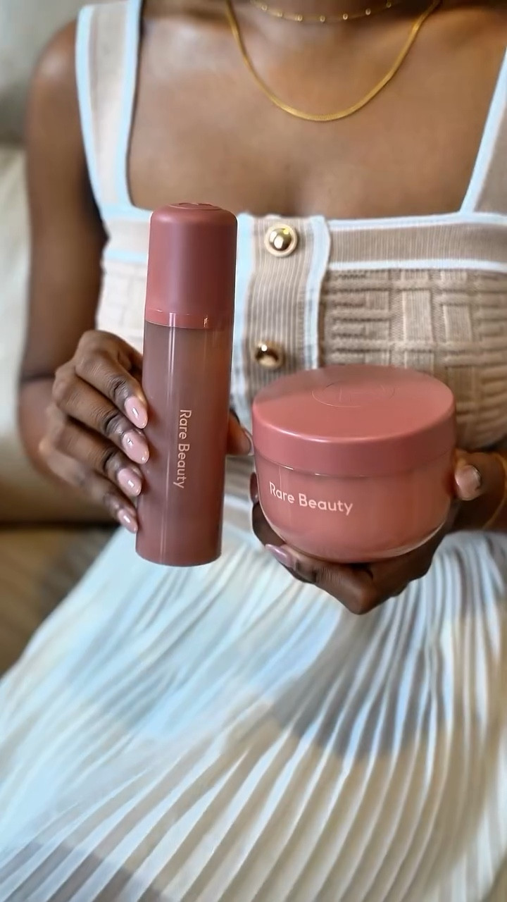 Obsessed is seriously an understatement 🥹🎀 @rarebeauty 

#rarebeauty #rareroutine #awakenconfidence #sephoramusthaves #torontocreator #ugccreator #torontocontentcreator