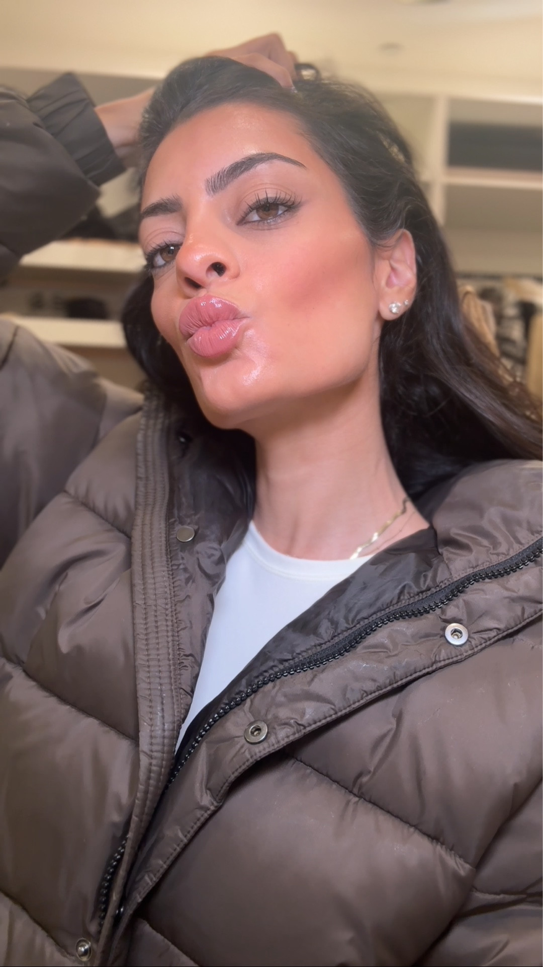 Get ready with me to shoot a campaign 🤍

#LTKBeauty #LTKdayinmylife #LTKgrwm