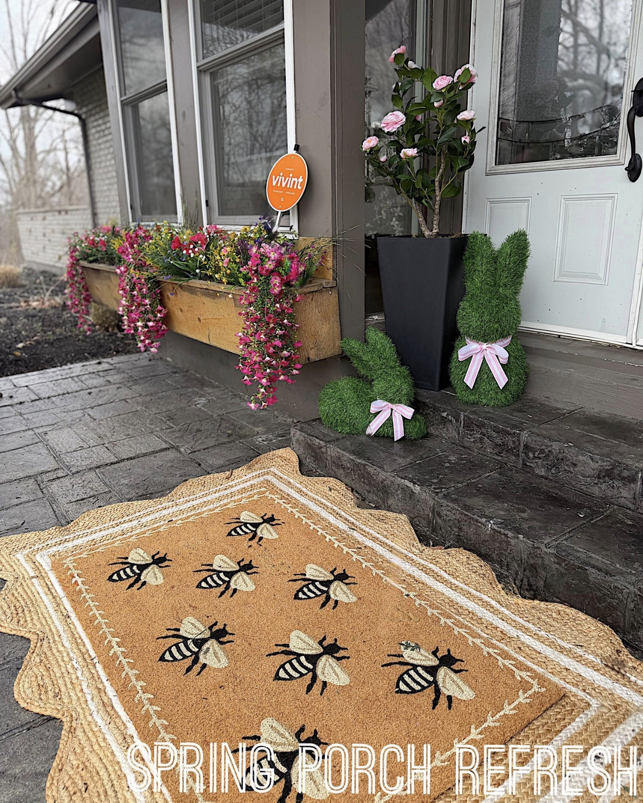 We may be getting wintery mix next week but today it’s 70 out so it’s officially spring here! Refreshed my window boxes and porch to manifest this beautiful weather to stay a bit longer 



#LTKSeasonal #LTKHome #LTKSpringSale