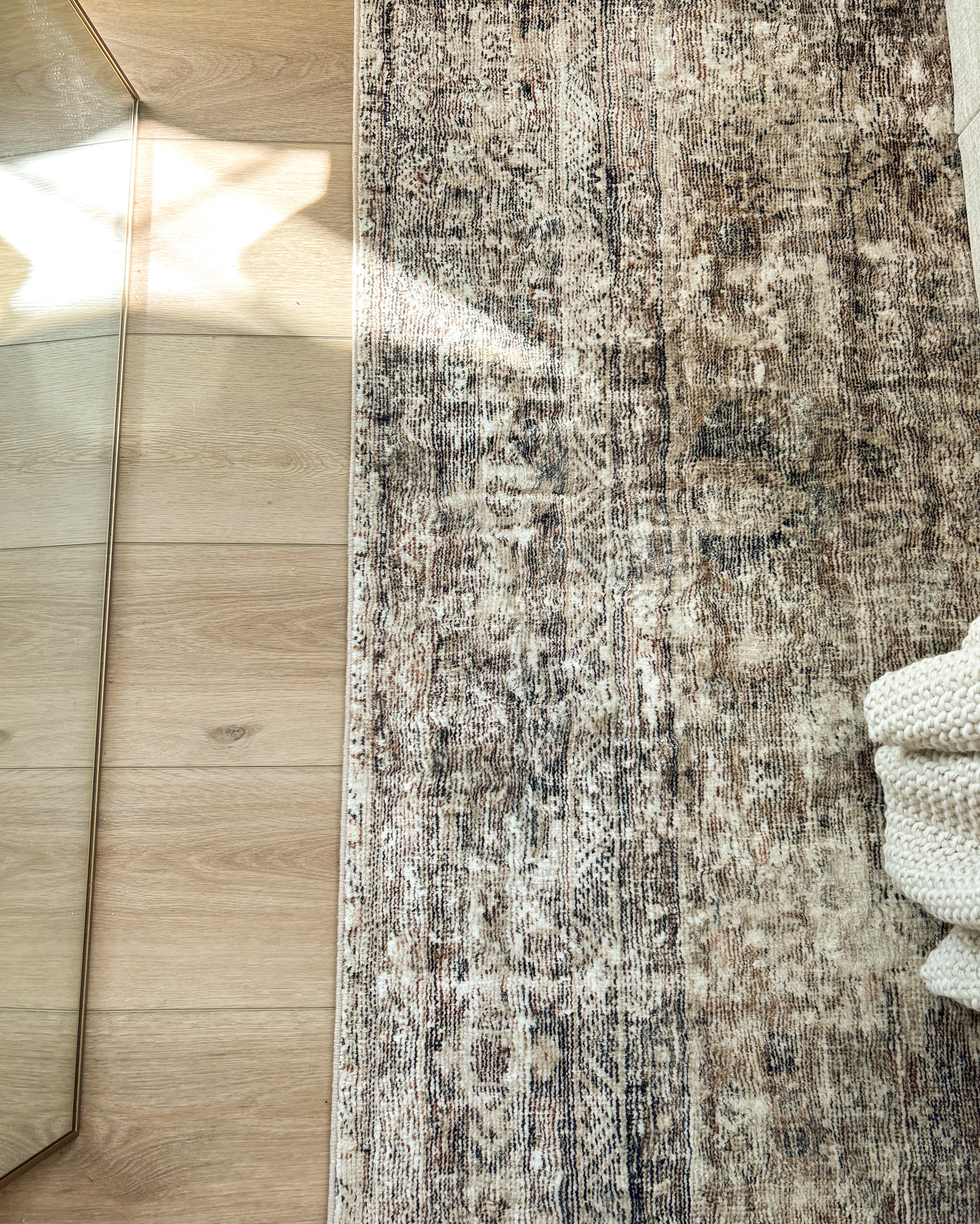 My favorite Loloi x Amber Lewis cloudpile rug is on sale on Wayfair for Presidents’ Day. This rug is the softest ever and the neutral tones are so good. 🤎☁️

Wayfair home, Loloi rugs, Amber Lewis rug, Presidents’ Day sale, bedroom inspo

#LTKSaleAlert #LTKHome