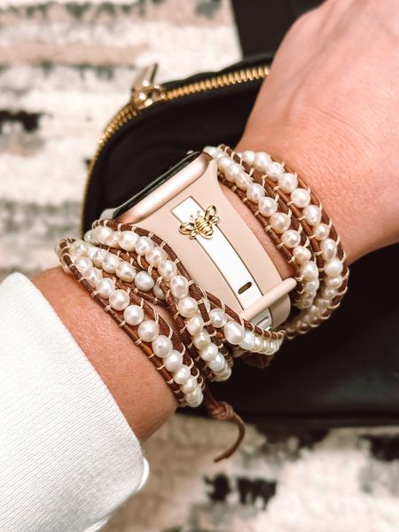 New nude Apple Watch band ! Wrapped with my Victoria Emerson Pearl bracelet wrap 

#LTKunder50 #LTKFind #LTKGiftGuide